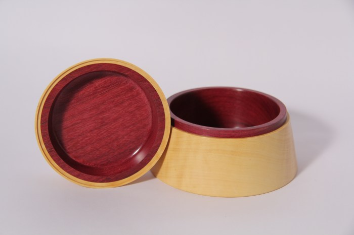 scatola tornitura artistica legno 